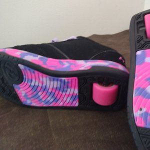 Girls Heelys